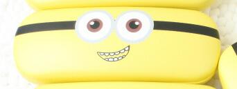 Cartoon Minions Design Sunglasses Case