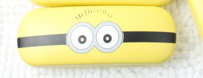 Cartoon Minions Design Sunglasses Case