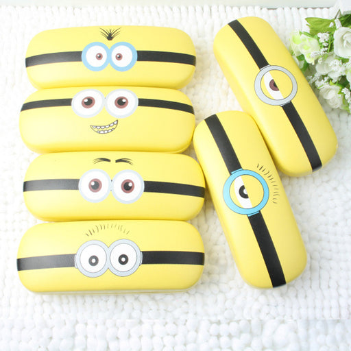 Cartoon Minions Design Sunglasses Case